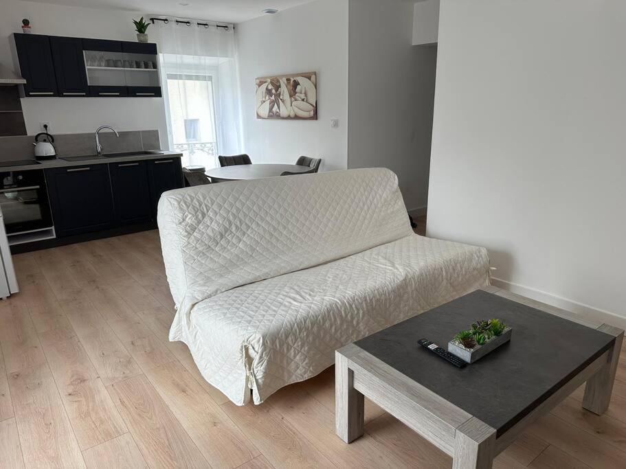 Chez Gaelle Apartment Trebes Bagian luar foto